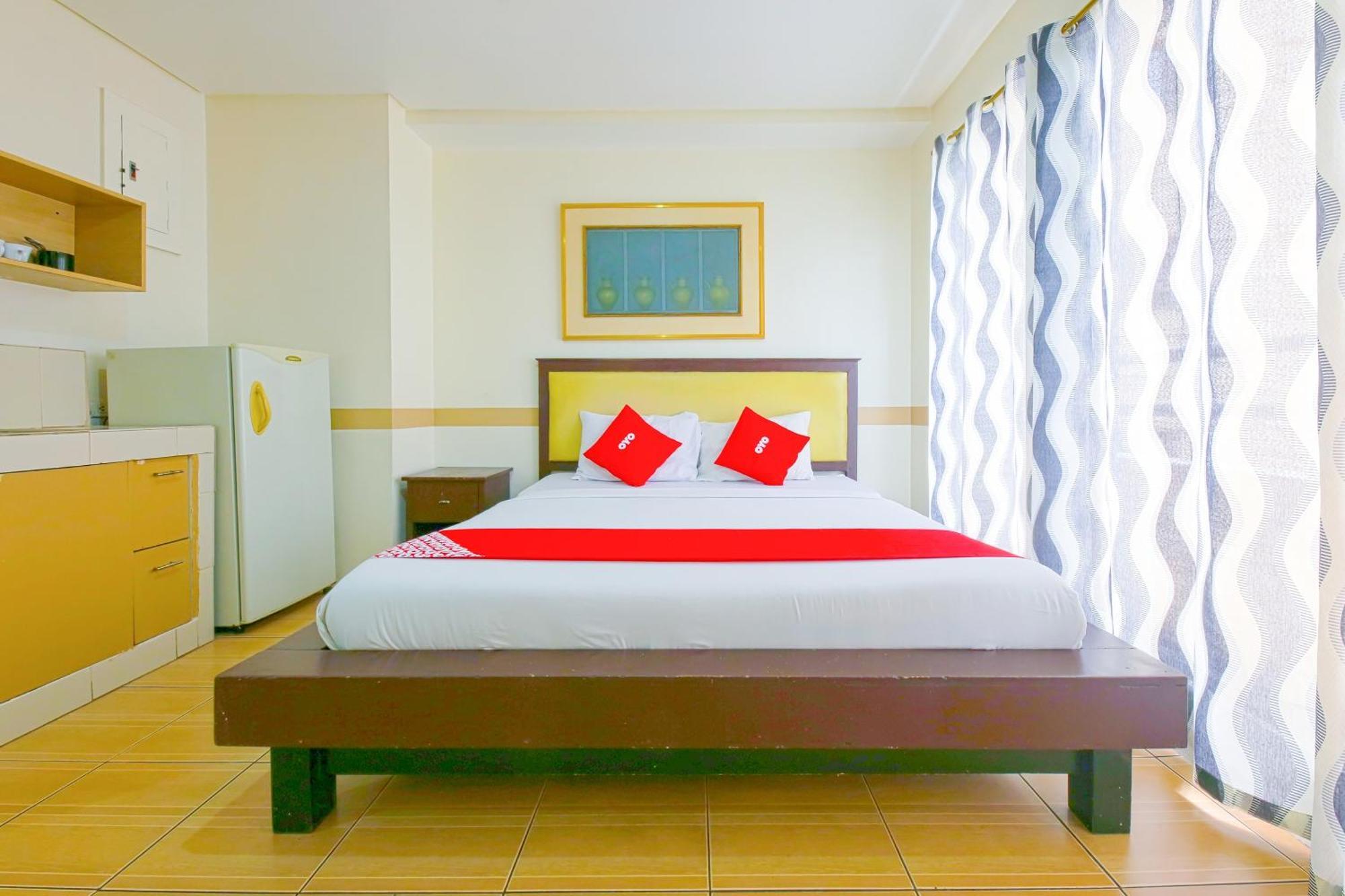 โอโย 769 โพเบลเชียน สวีทส์ โพลาริส Hotel Makati City ภายนอก รูปภาพ
