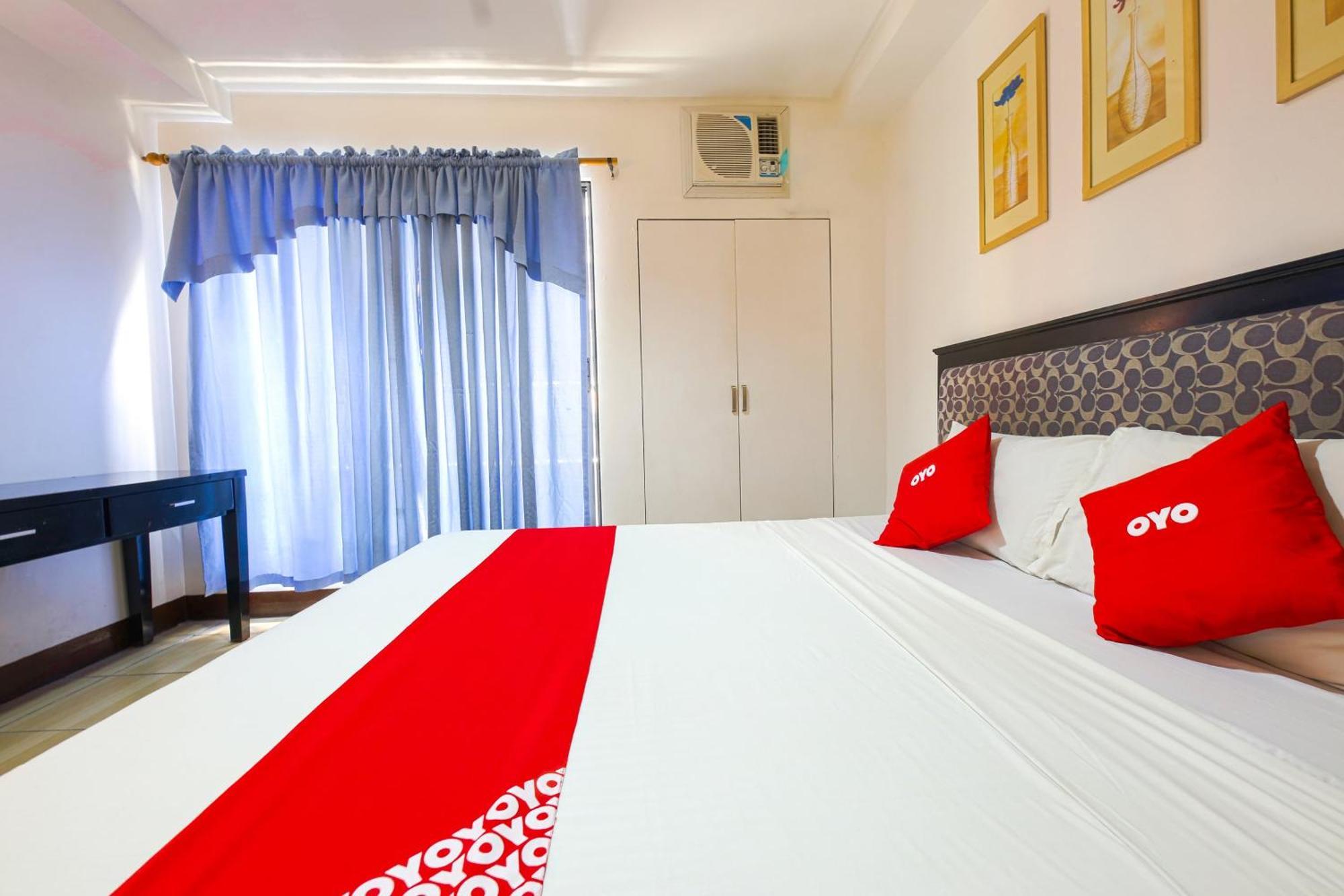 โอโย 769 โพเบลเชียน สวีทส์ โพลาริส Hotel Makati City ภายนอก รูปภาพ